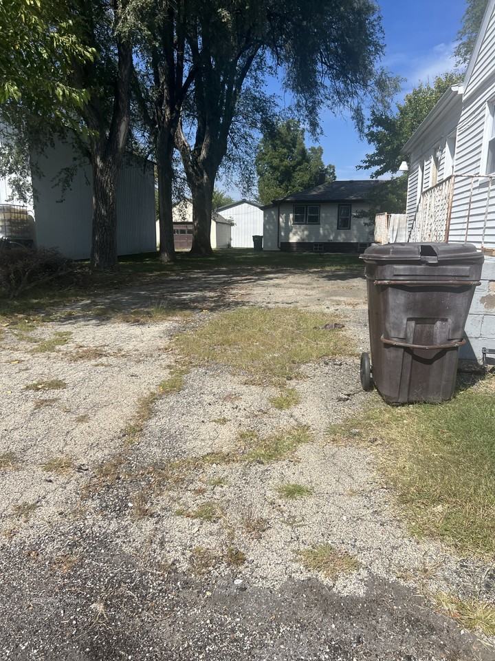 3813 South Lafayette Avenue #C - Photo 2 of 12