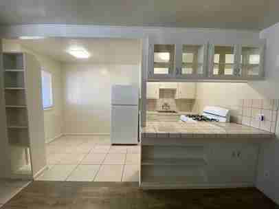 1229 Sicard St #18 - Photo 4 of 9