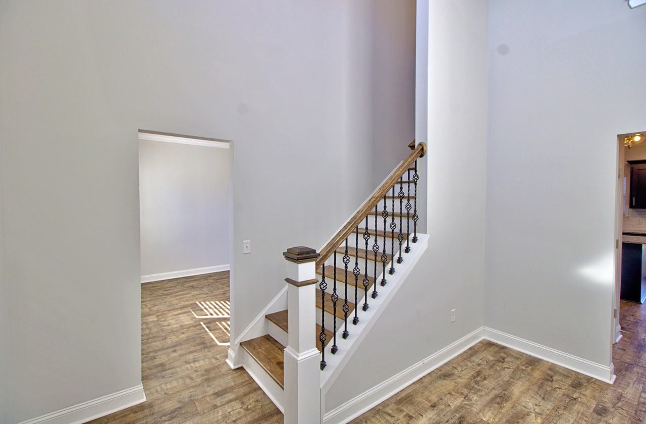 326 Fairview Cir #1 - Photo 2 of 30