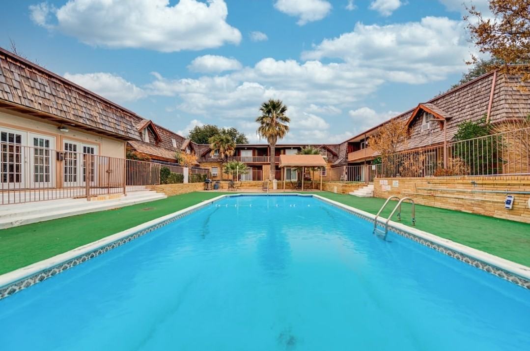 600 Liddon Avenue #1 - Photo 4 of 21