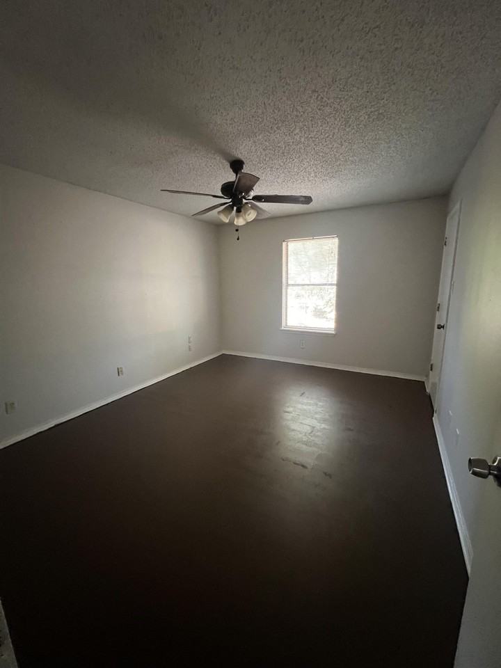 15120 County Road 195 #15120 - Photo 7 of 10