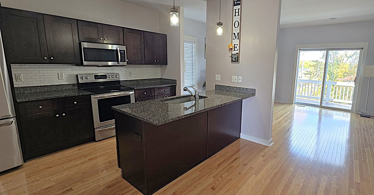 114 Fillmore Blvd #114 - Photo 2 of 12