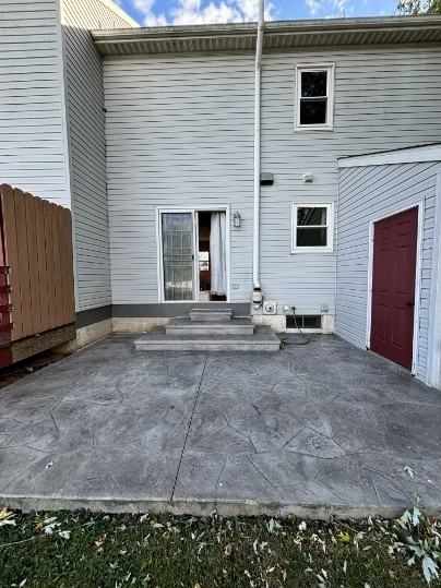 143 Northwood Ct #1 - Photo 7 of 44