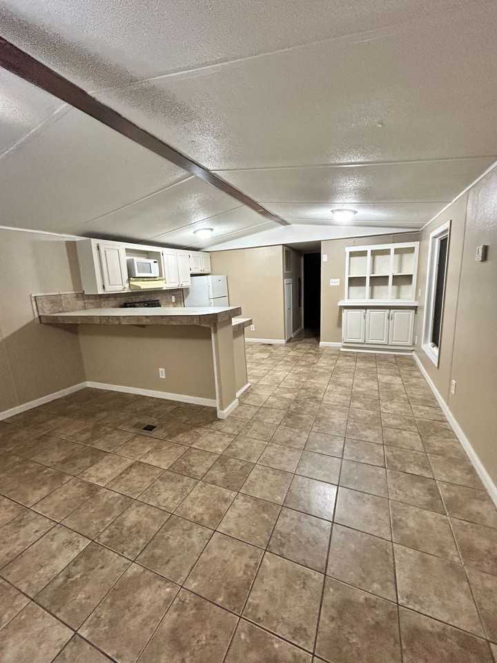 1416 Stamps St #1 - Photo 2 of 9