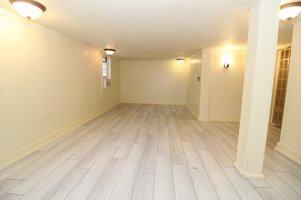 630 North Park Avenue #B - Photo 3 of 20