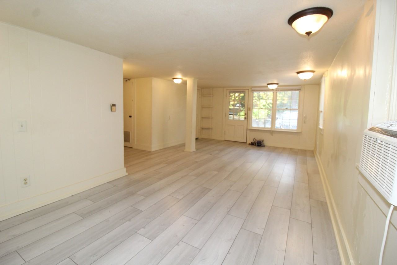 630 North Park Avenue #B - Photo 5 of 20