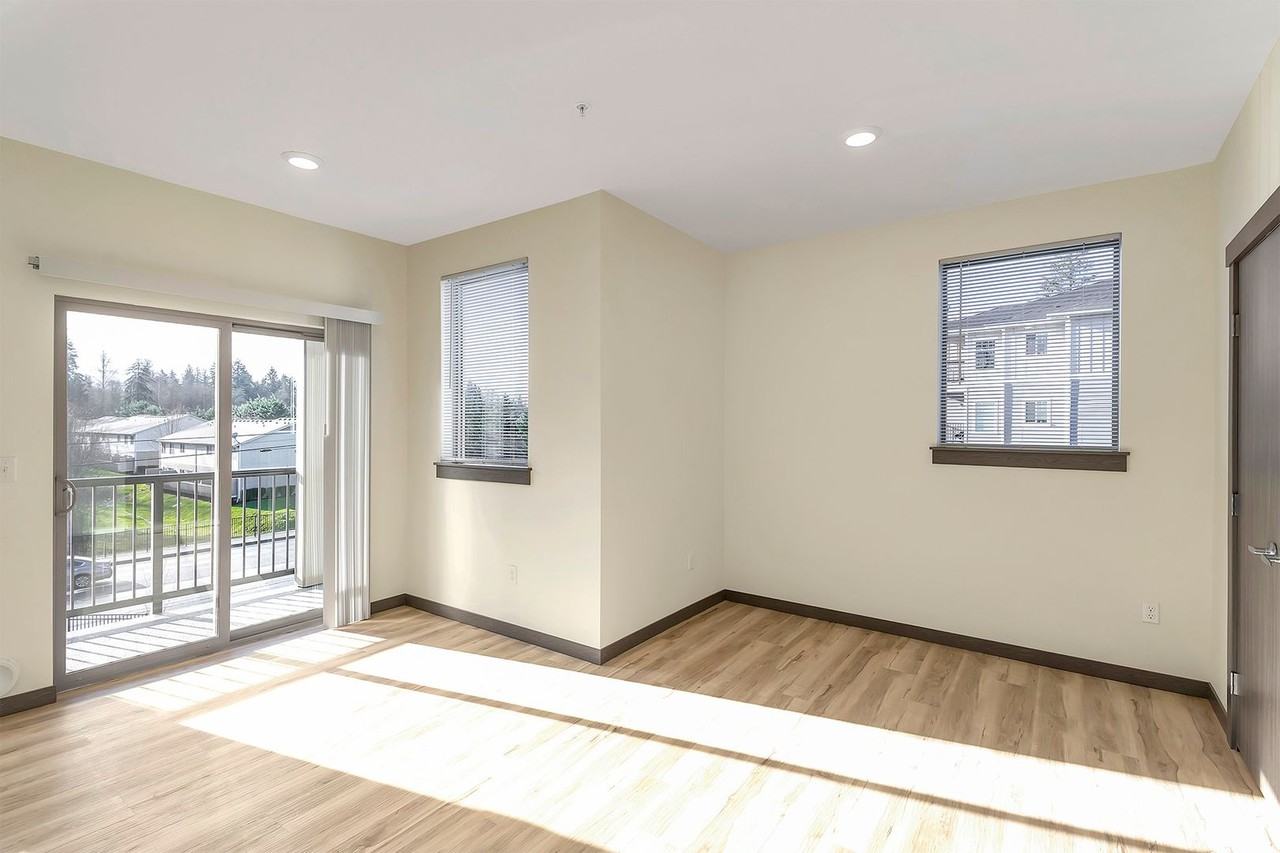 Viero Apartments - Photo 6 of 33