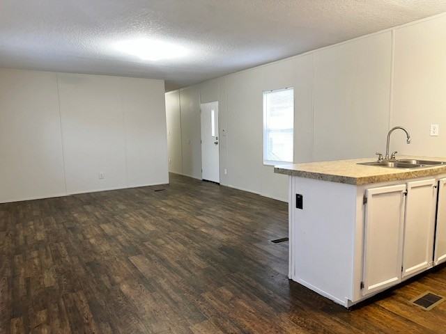 421 Chloe Cir #1 - Photo 3 of 13