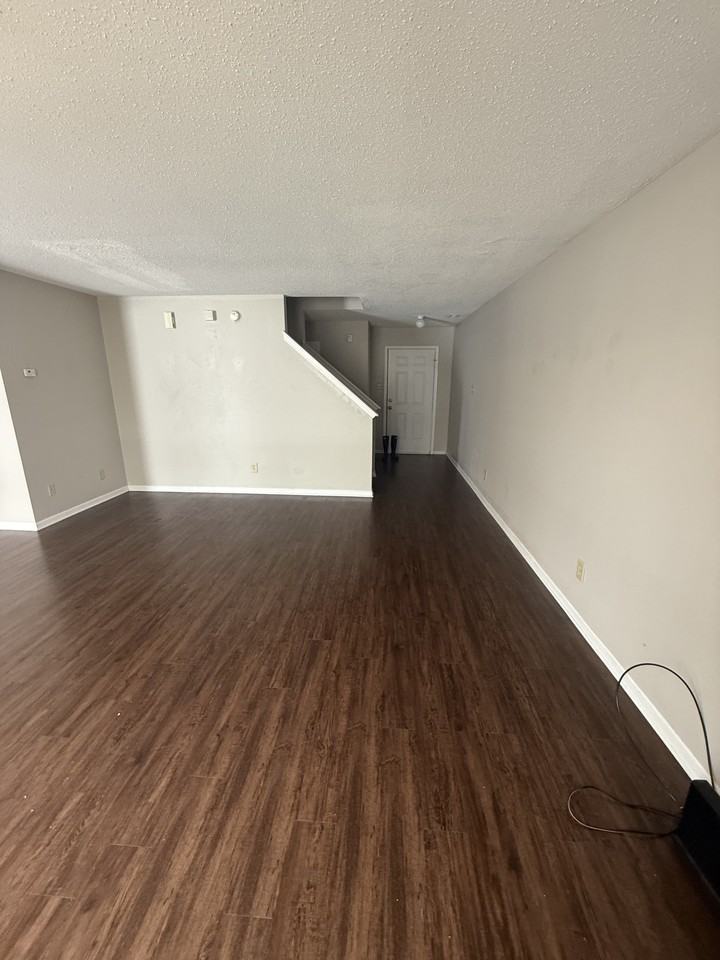 8028 Cork Bend Ln #1 - Photo 7 of 27