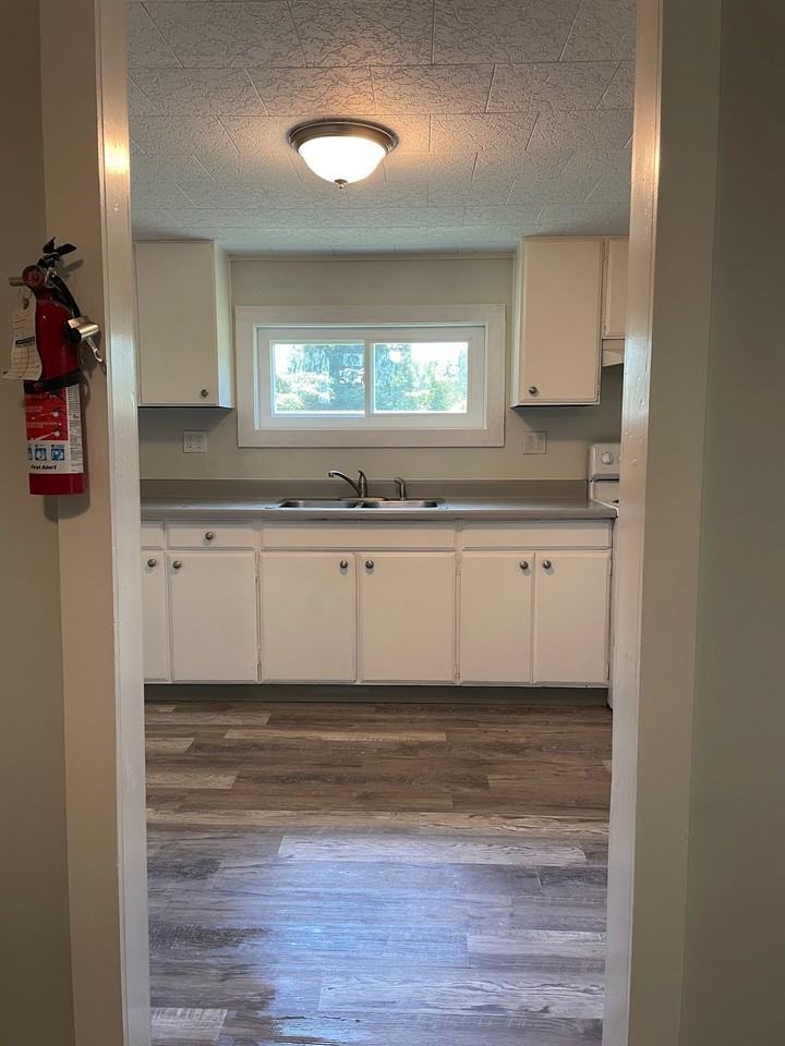 93 Riverview #16 - Photo 4 of 5