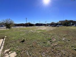 featured image of 150 East Terrell Street #1