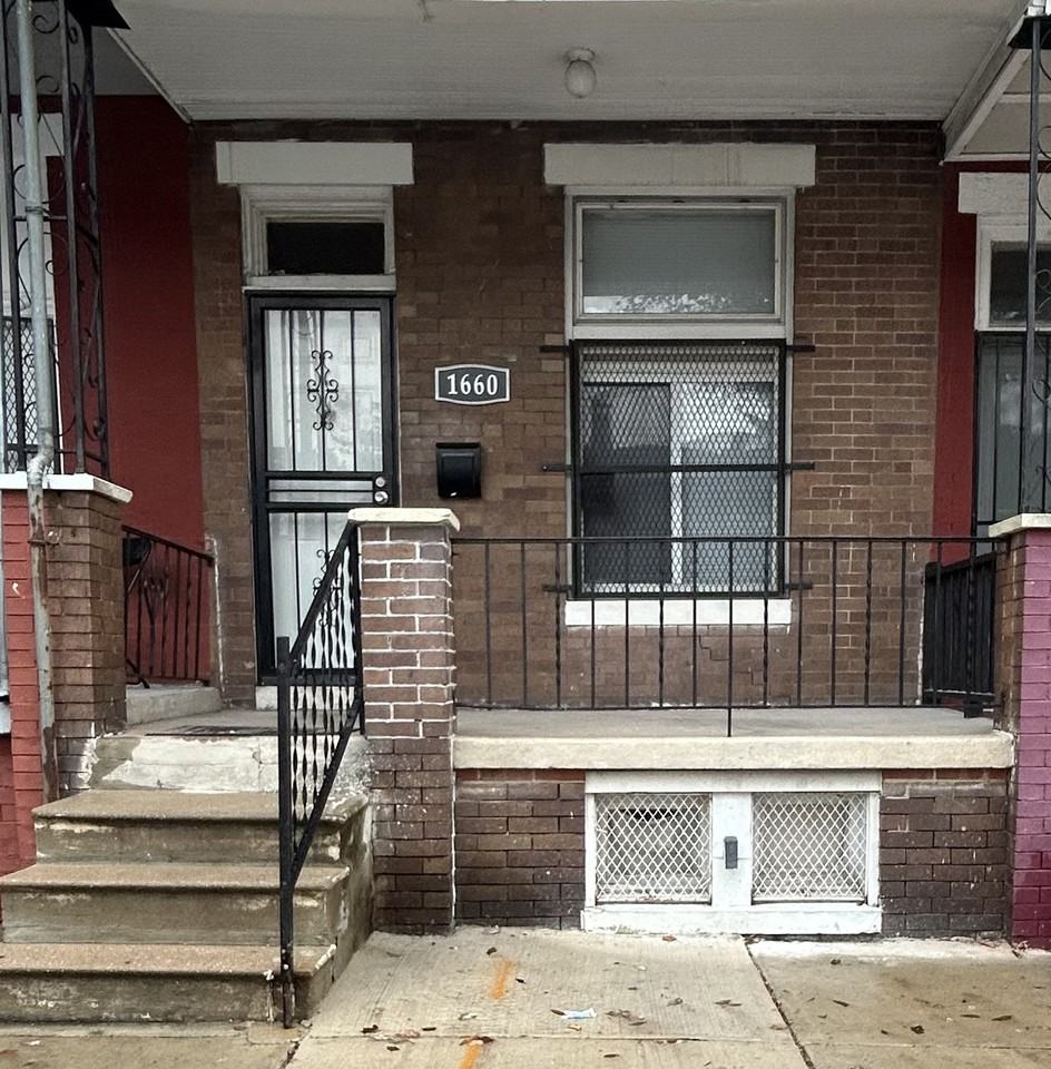 1660 Normal Avenue #1