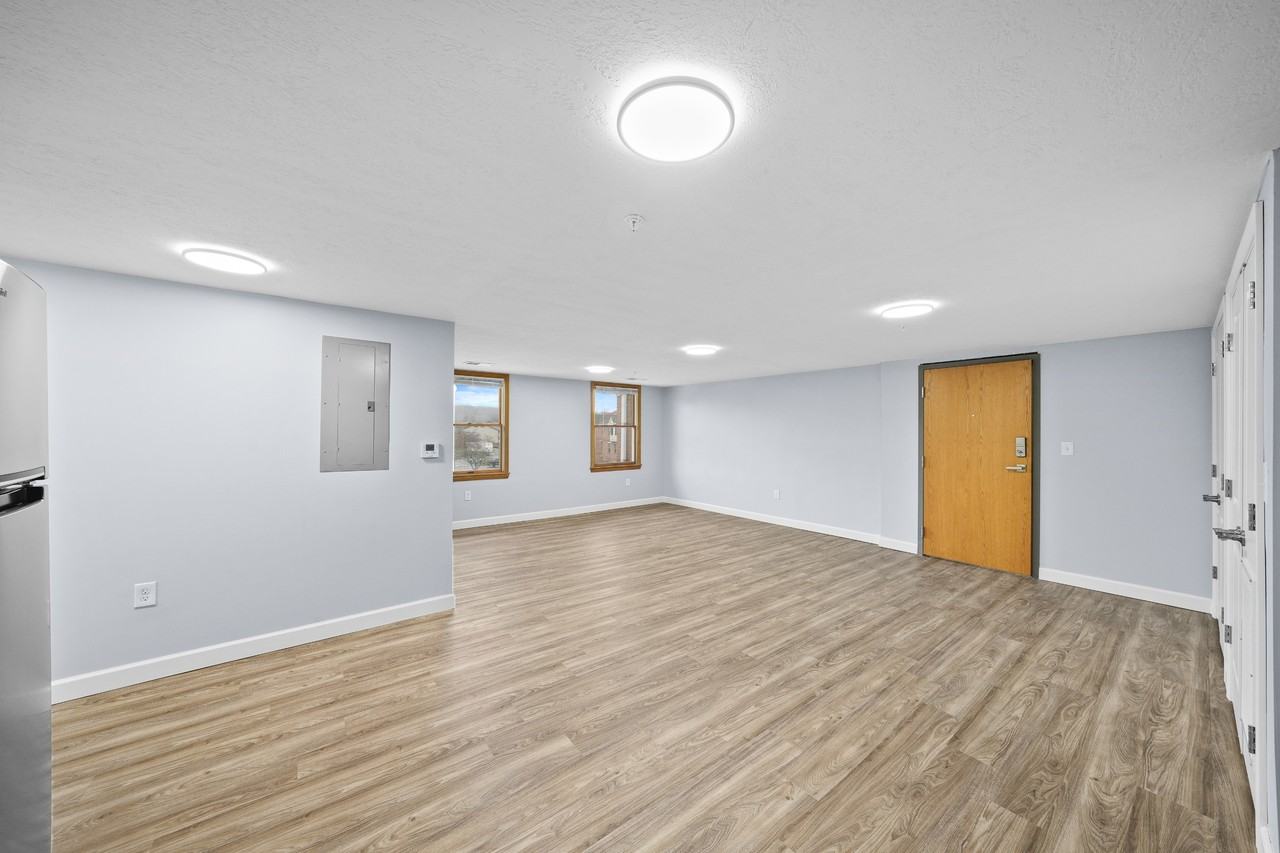 1745 Merriman Road #1745-103 - Photo 5 of 25