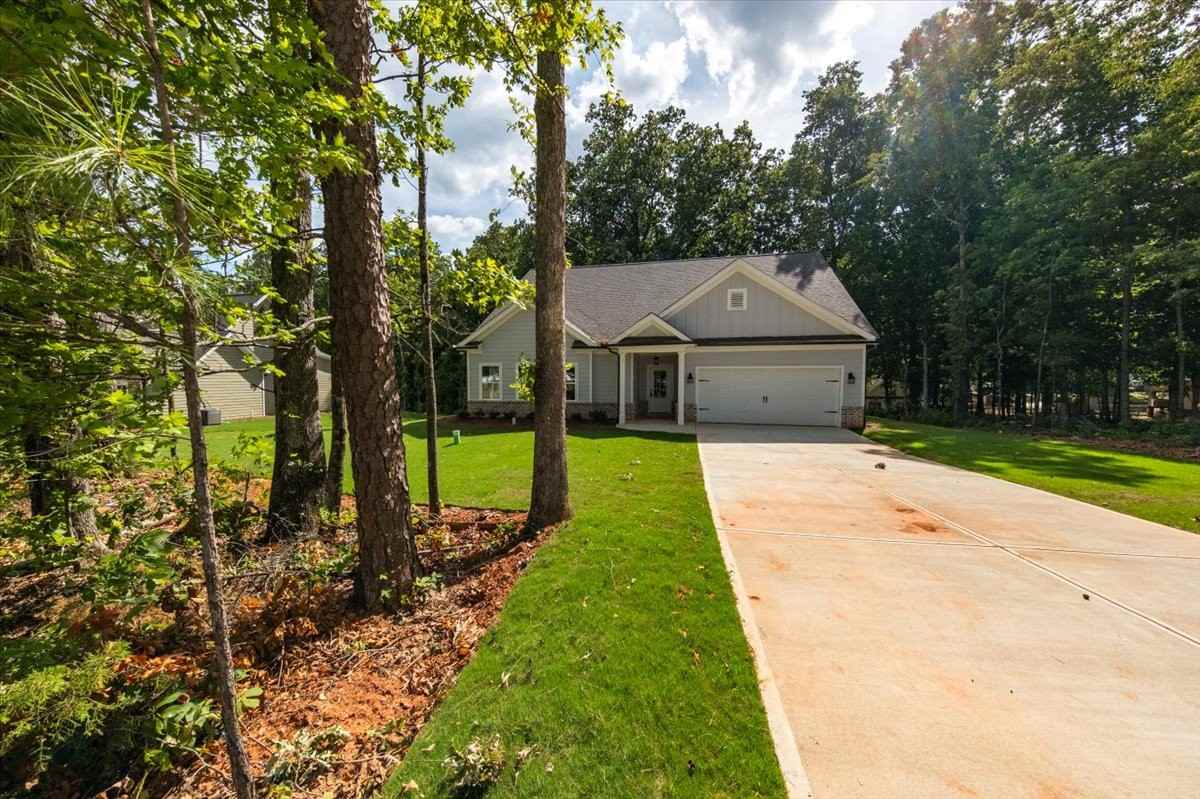 182 Railroad St #1 - Photo 2 of 46