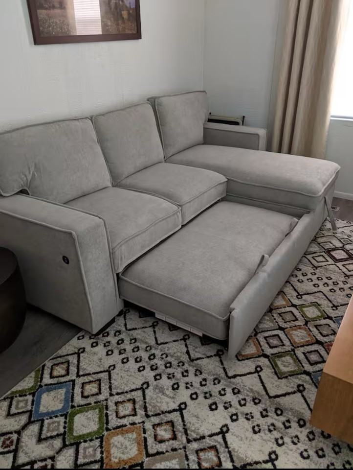 610 6th Ave #610 - Photo 2 of 11