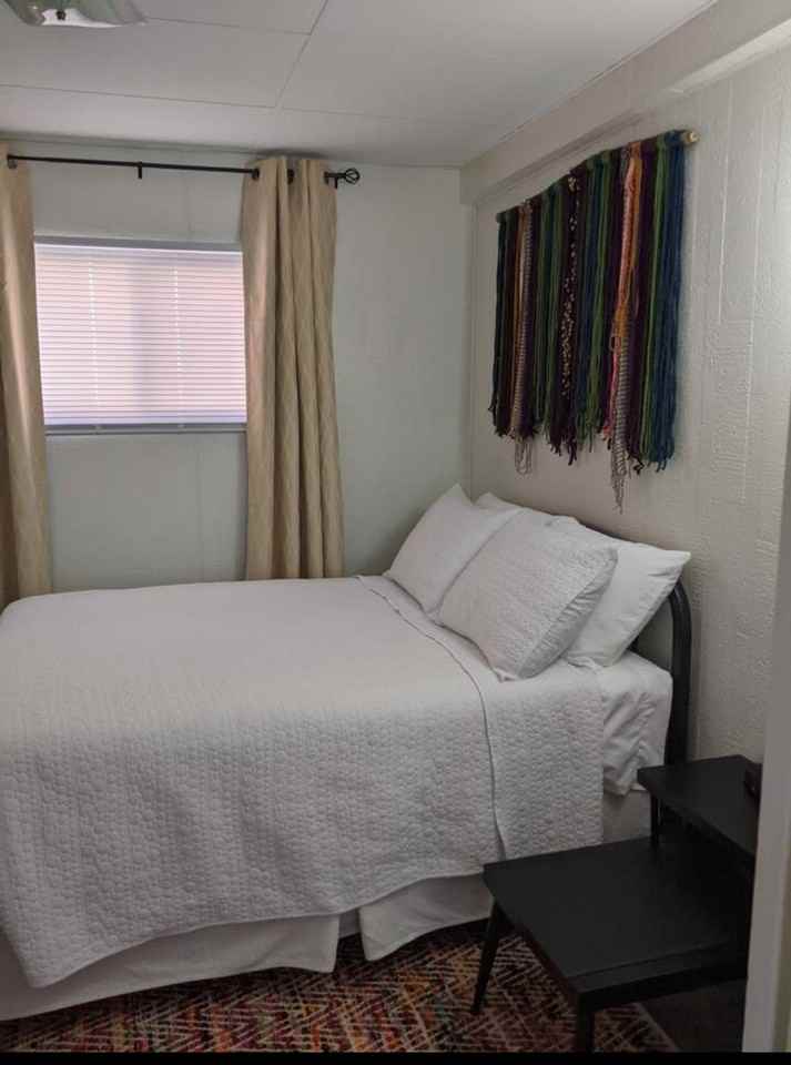 610 6th Ave #610 - Photo 6 of 11