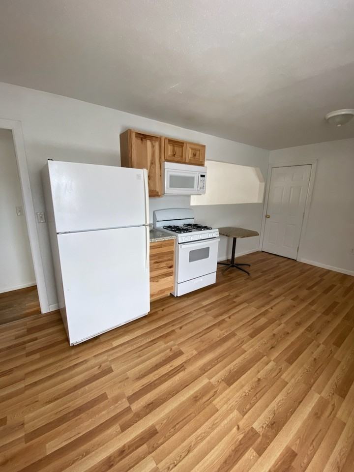 1747 Old Hardin Rd #1 - Photo 4 of 13