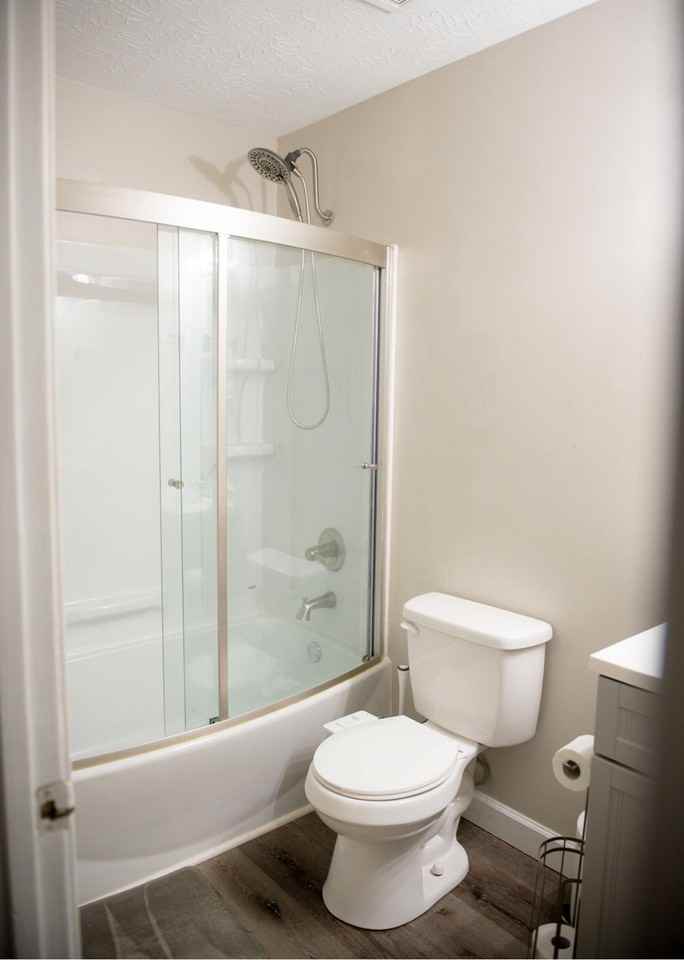 1003 Ravenwood Dr #1 - Photo 7 of 15