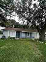 featured image of 7 Chip Court #1