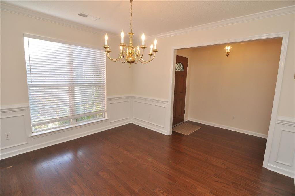 6970 Hedgewood Cove #1 - Photo 3 of 23