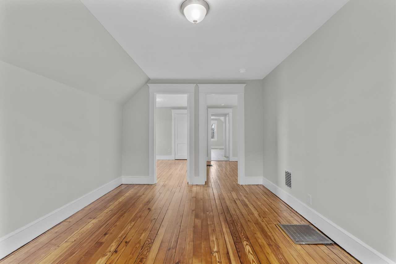 16 Ellsworth Ave 3rd Fl #3 - Photo 6 of 18