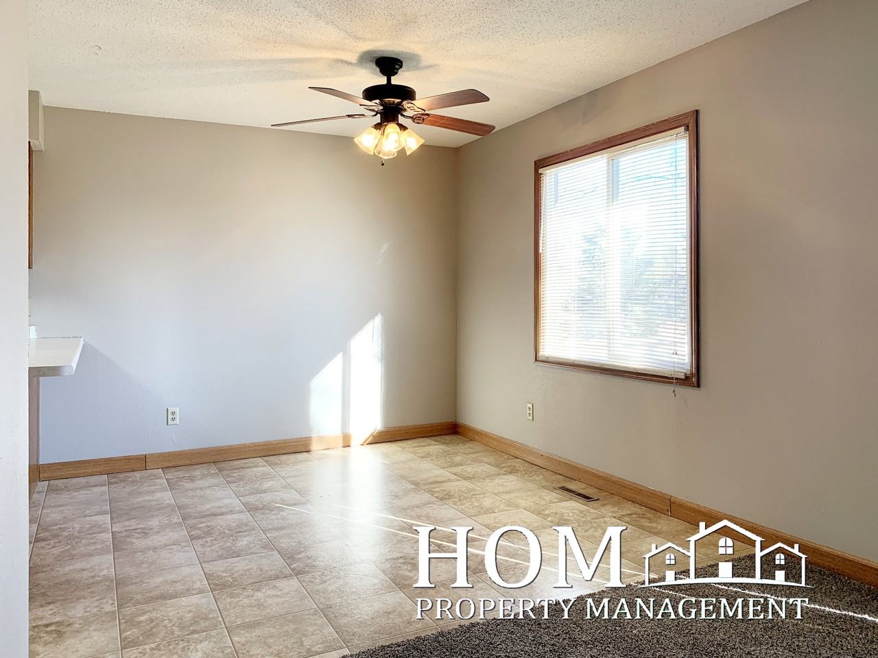 127 Sandpiper Dr #1 - Photo 3 of 20