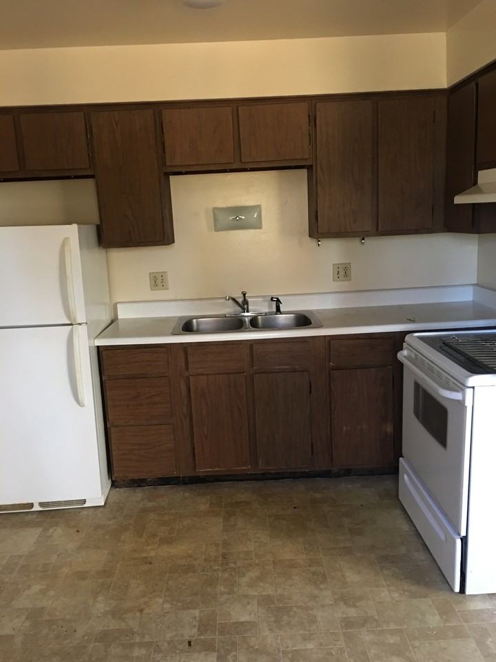 146 Sackett Road - Photo 2 of 7