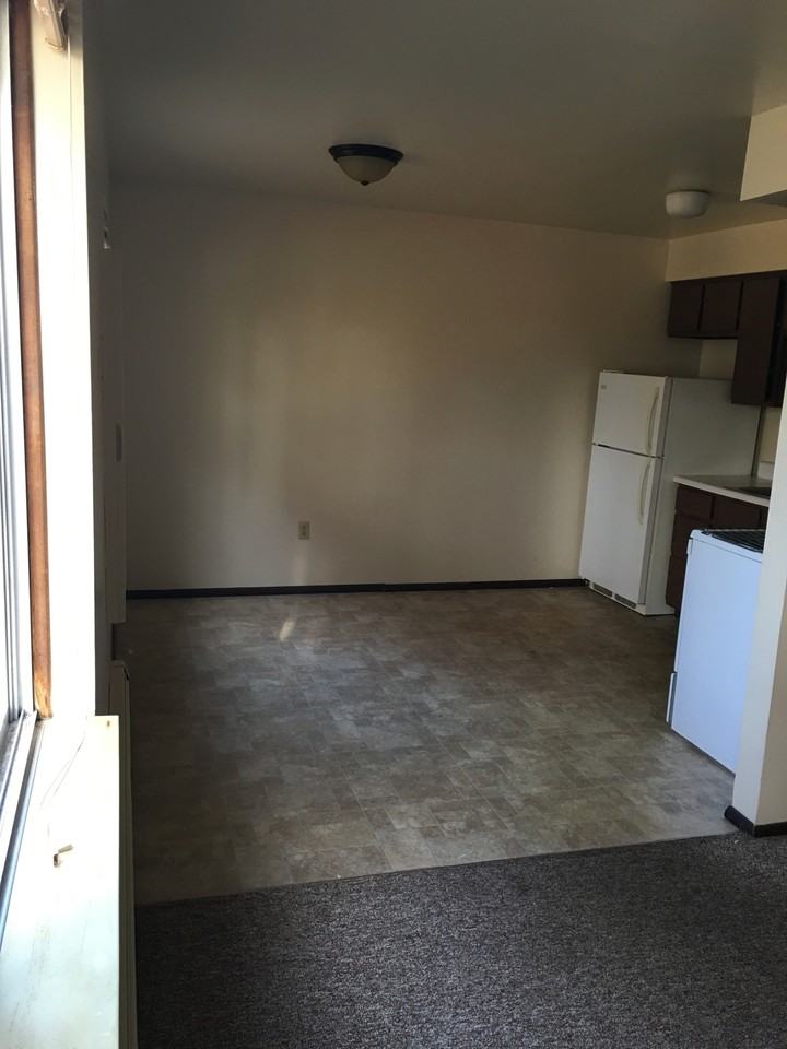 146 Sackett Road - Photo 3 of 7