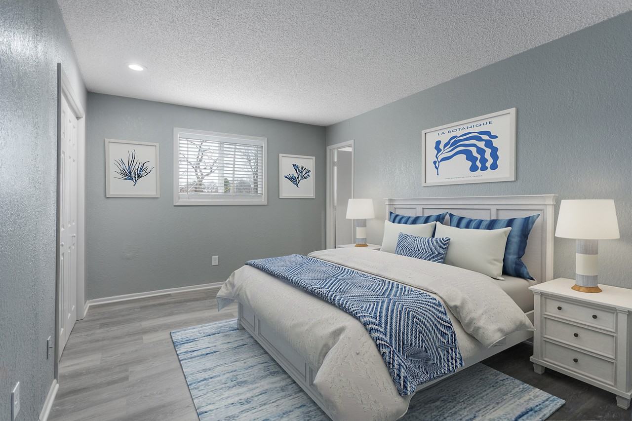 586 Nw Valleybrook Rd #1 - Photo 2 of 40