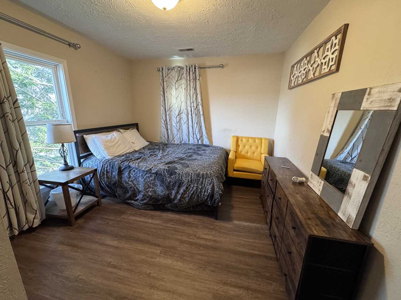 1033 South Washington Street #1 - Photo 6 of 11