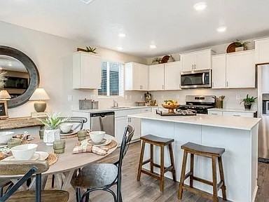 2721 Chickadee Ln #1 - Photo 6 of 36