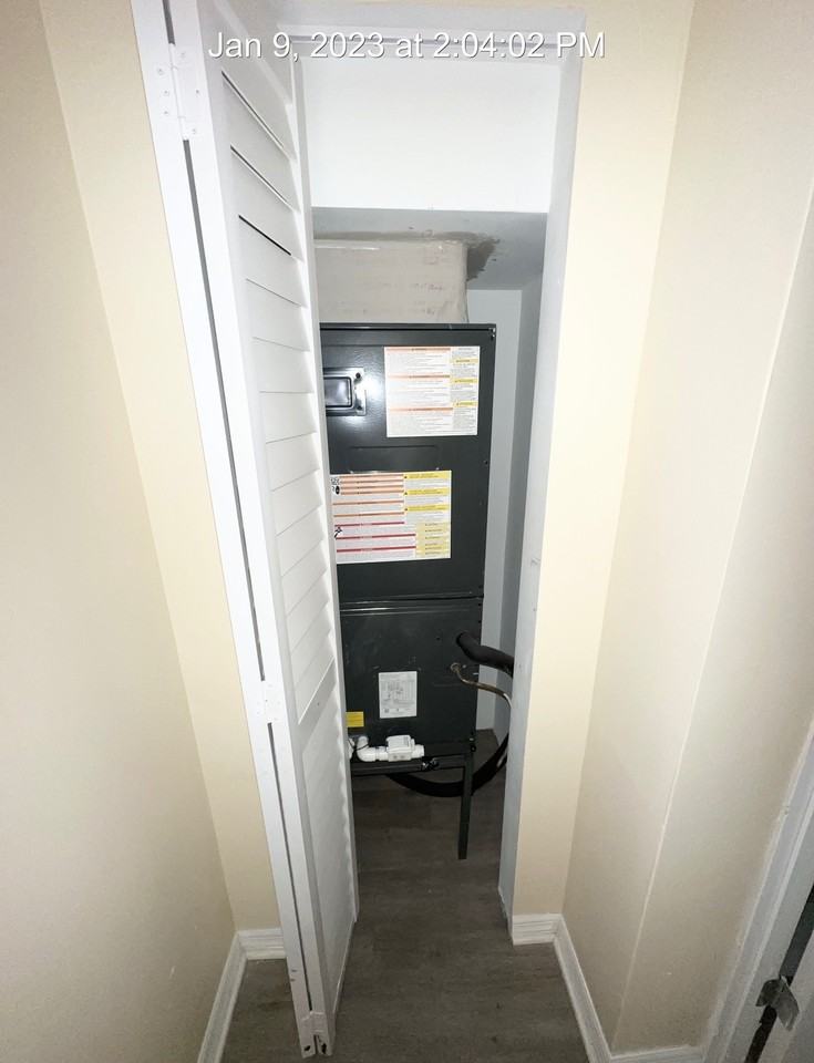 719 Fern St #1 - Photo 6 of 9