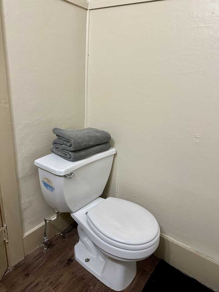 2123 C Ave #3 - Photo 5 of 12