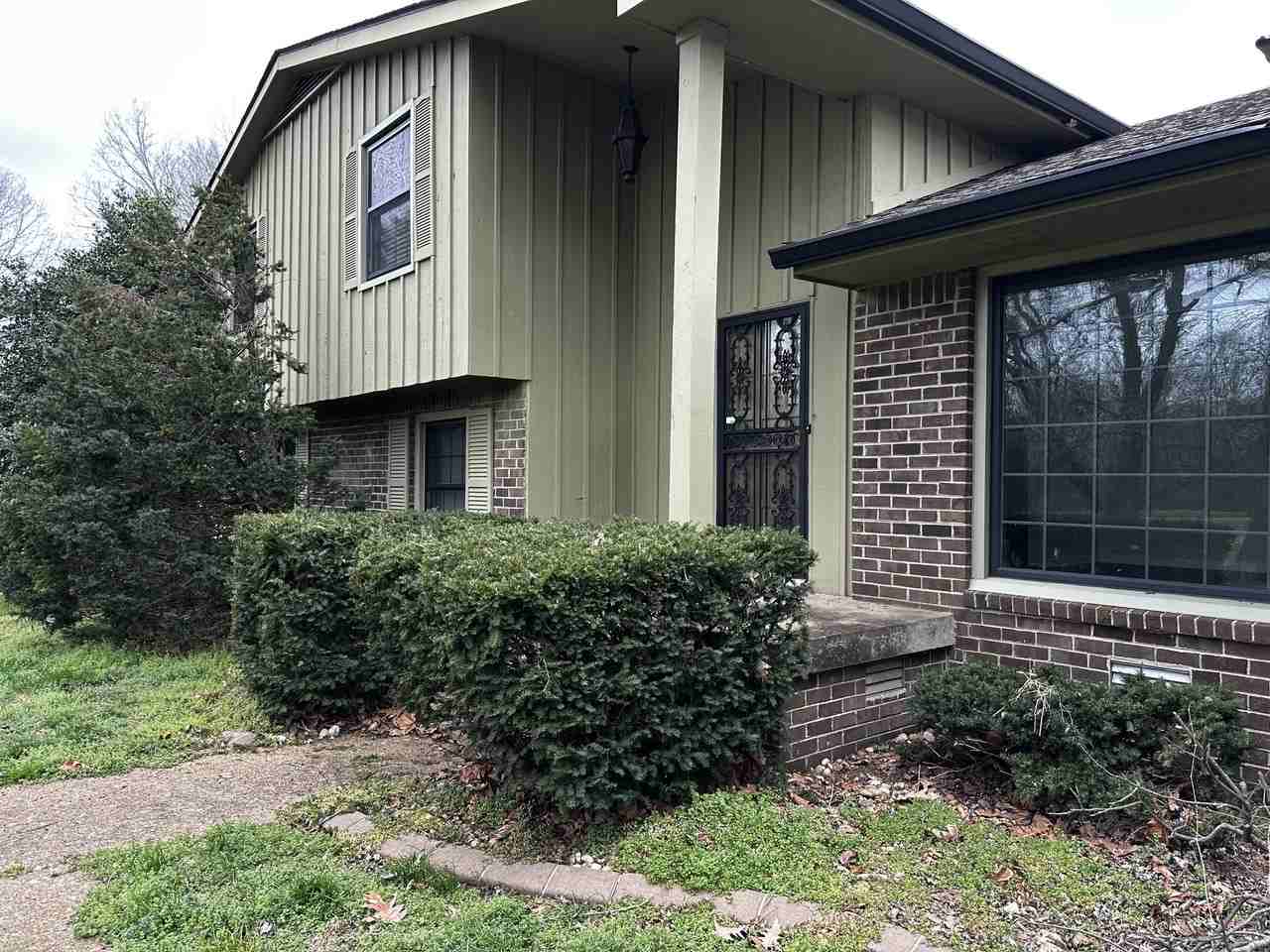 425 Jones Mill Rd #1 - Photo 2 of 19