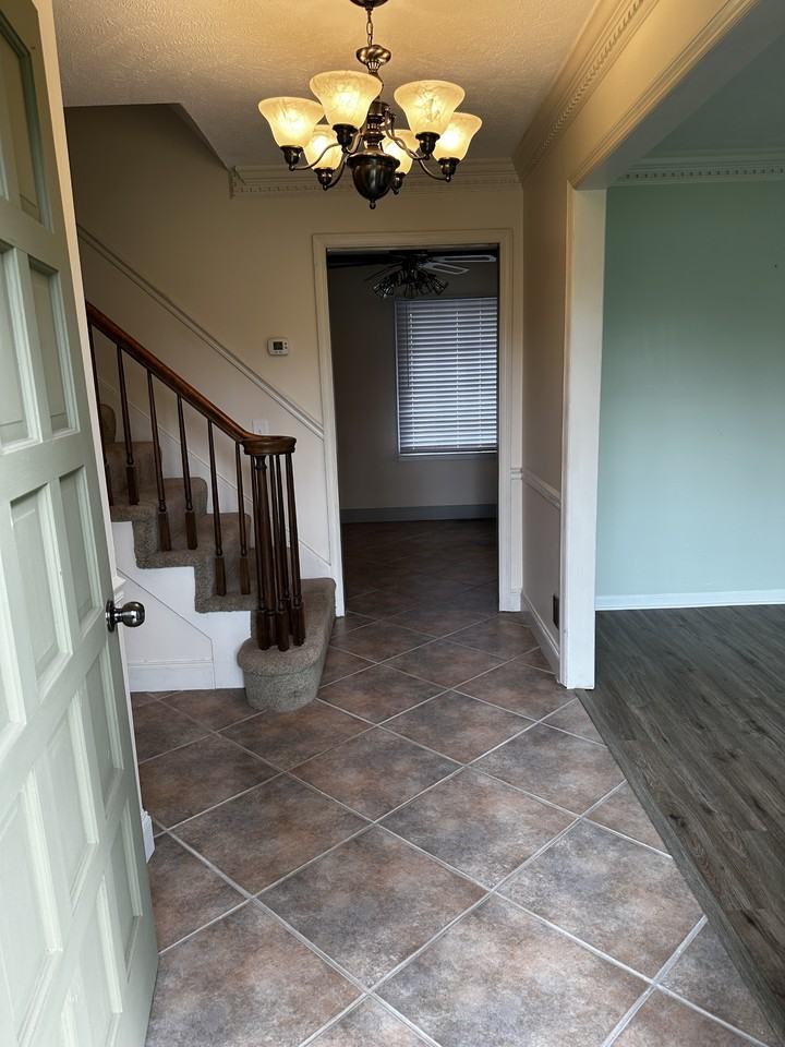 425 Jones Mill Rd #1 - Photo 3 of 19