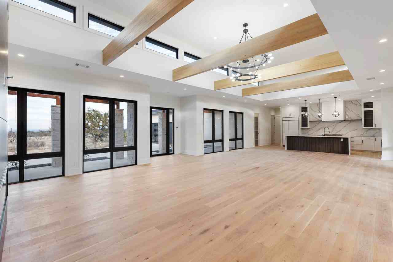 6425 West Ranch Road 962 #1 - Photo 7 of 28