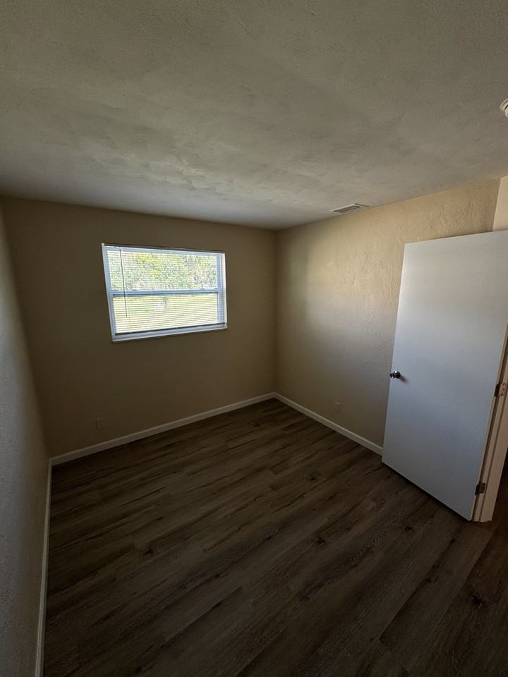 417 Jefferson Street #1 - Photo 5 of 15