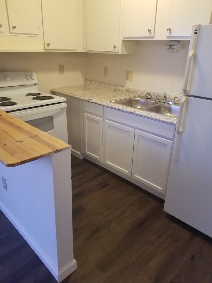 182 East Market Street #215 - Photo 2 of 9