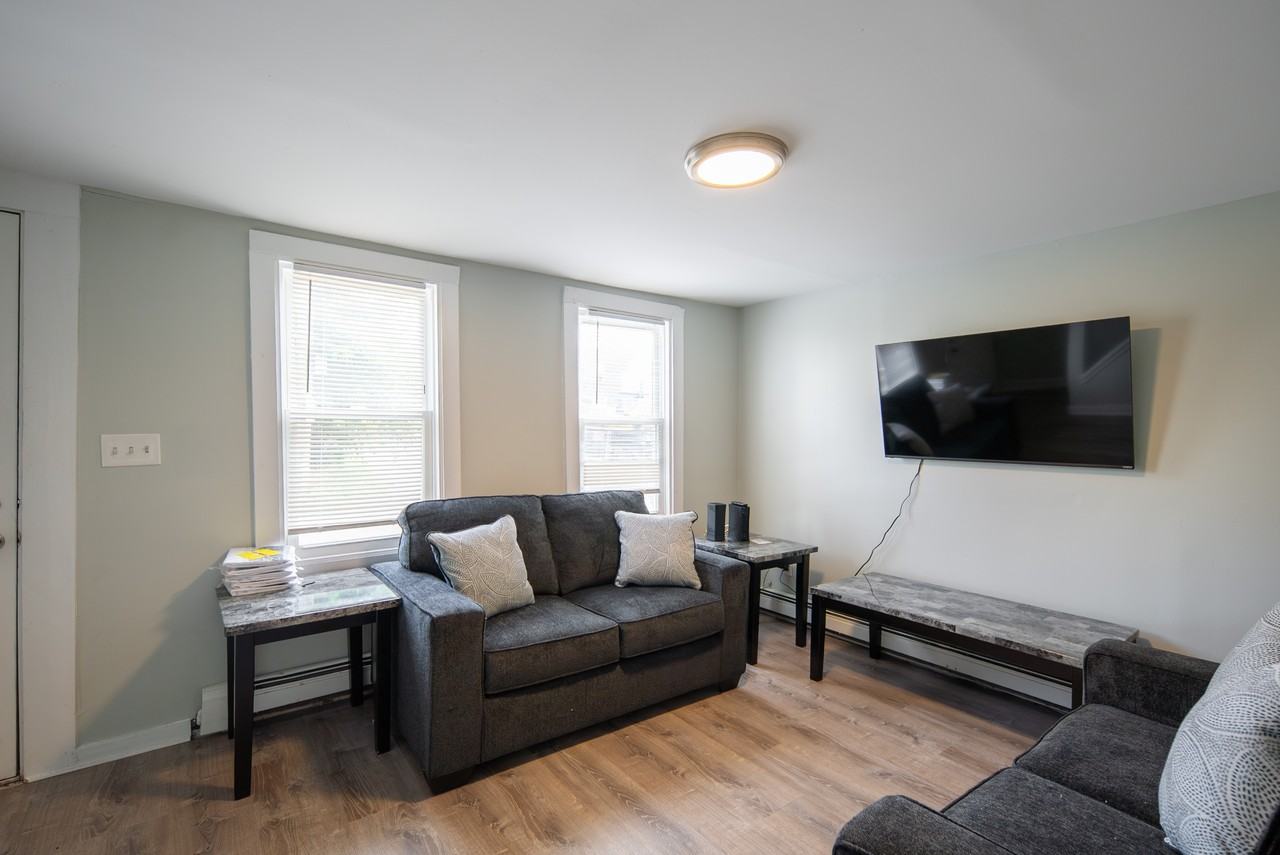 36 Farm St #SF - Photo 7 of 35