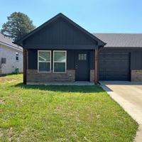 featured image of Circle Dr #1