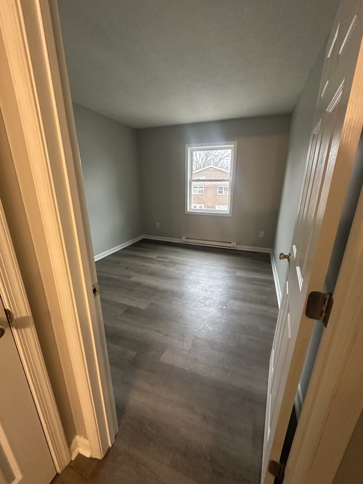 50 Bellview Avenue - Photo 4 of 7