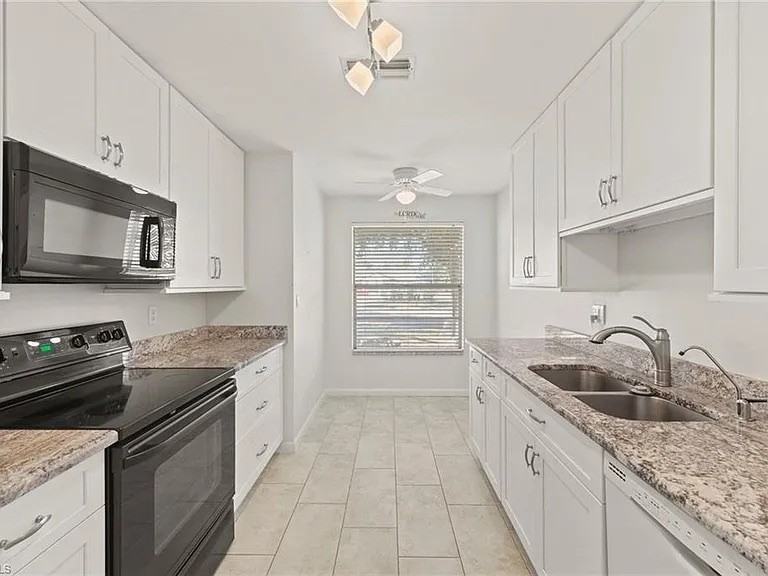 10578 Quincy Ct #1 - Photo 2 of 16