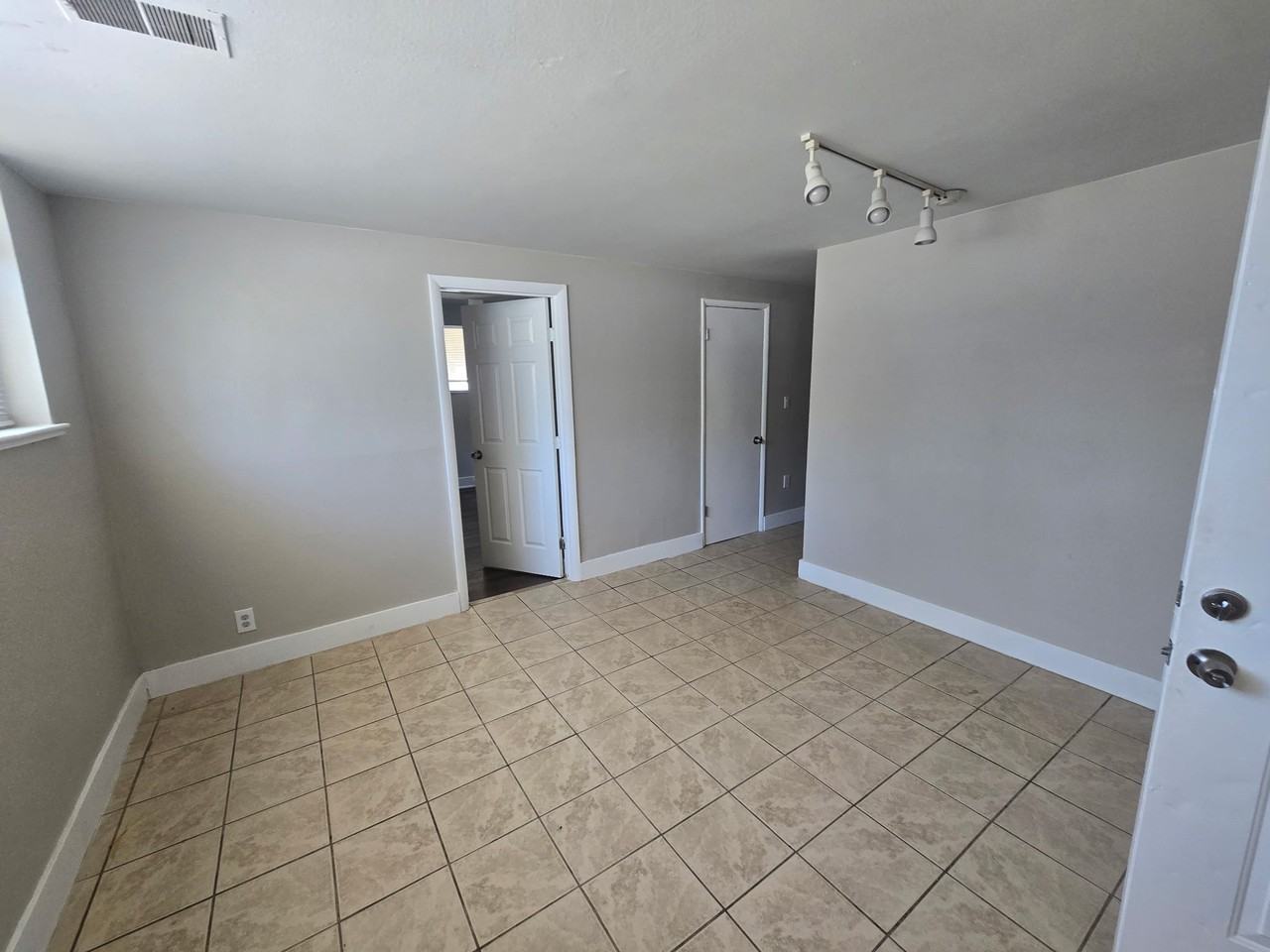 1643 Beeler Street #1643 - Photo 4 of 13