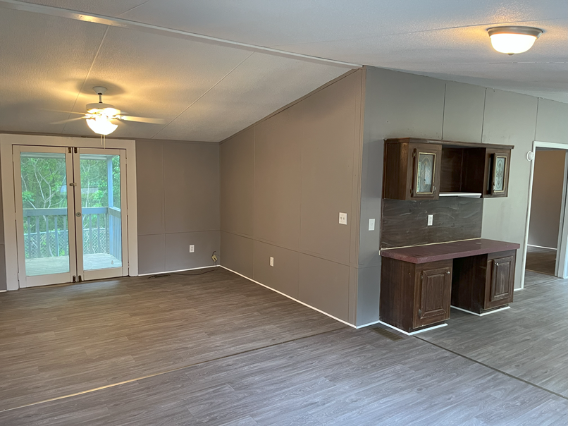 7036 Mountain Rdg Se - Photo 5 of 7