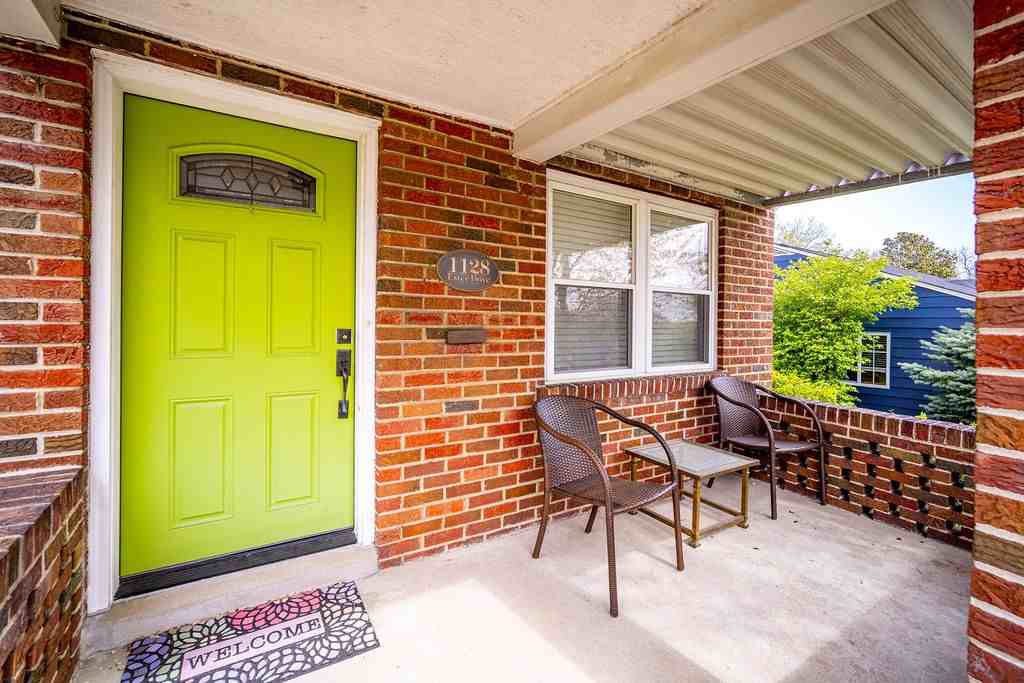 1128 Exter Dr #1 - Photo 5 of 37