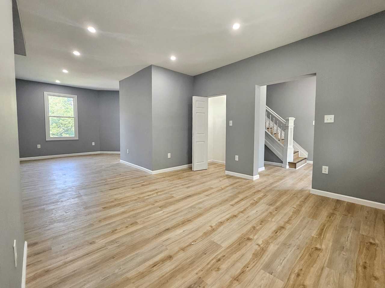 539 Marie Ave #1 - Photo 3 of 43