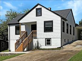 featured image of 115 Locust Lane #2