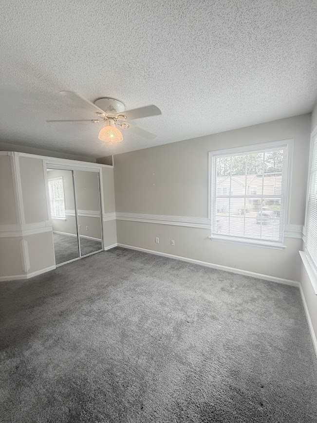 8558 Hopkins Cir - Photo 7 of 40