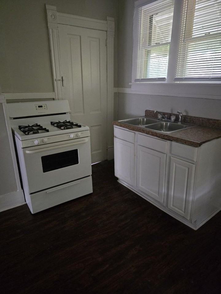 816 West Virginia Avenue #1 - Photo 3 of 9