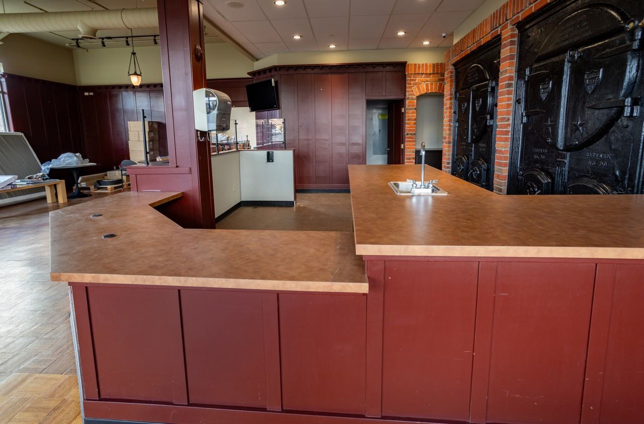 404 2nd St - Photo 7 of 8